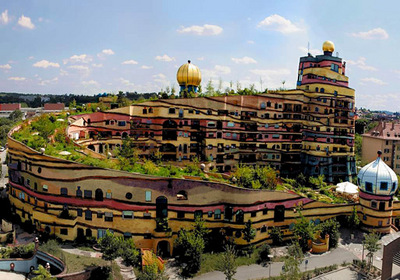 hundertwasser建築.jpg